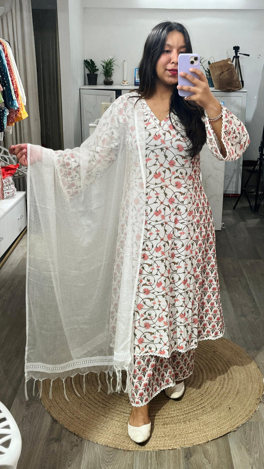 Jaipuri Cotton Block Printed Kurta And Pant Set With Dupatta